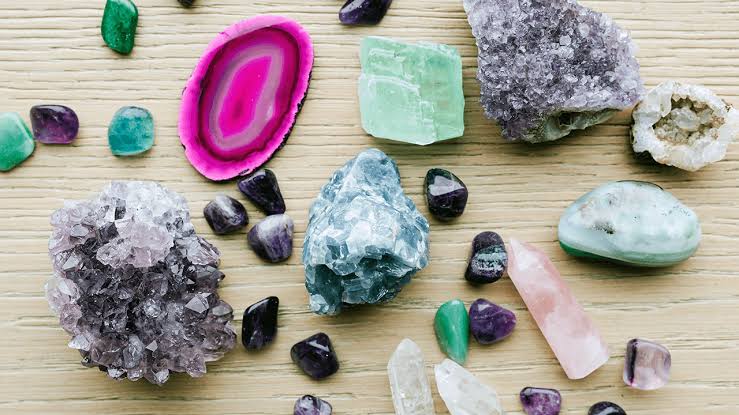 B2B Crystal Beschaffungskalender: Wann Sie im 3. und 4. Quartal 2026 bestellen sollten